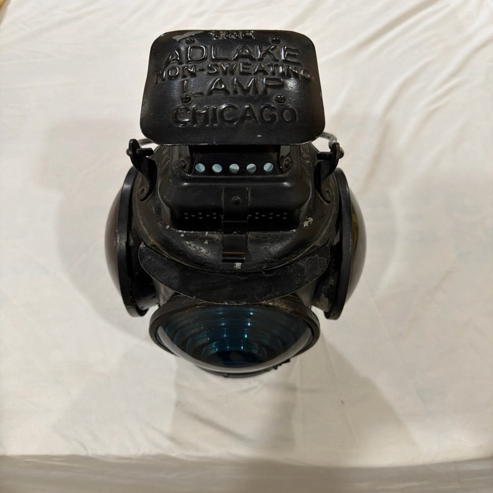 Black Vintage Lamp‎